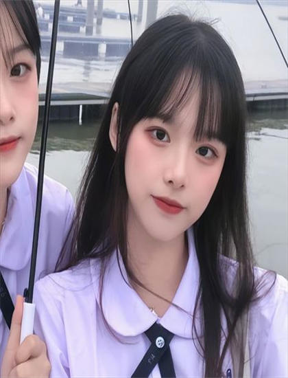 喜剧片文化解读：《师尊修为尽失后宠妻系统来了》的叙事结构与视觉语言 ——喜剧片的专业鉴赏